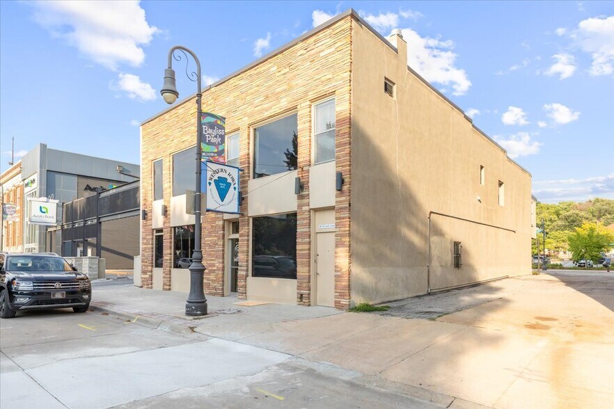 Primary Photo Of 127 Pearl St, Council Bluffs Office For Lease