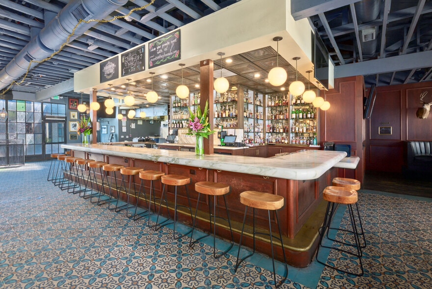 More Photos Of 8480-8482 W 3rd St, Los Angeles Storefront For Sale