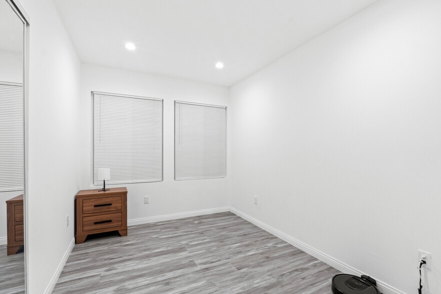 More Photos Of 6738 Coldwater Canyon Ave, North Hollywood Assisted Living For Sale