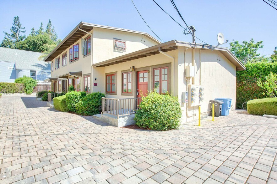 More Photos Of 325-327 Hawthorne Ave, Palo Alto Apartments For Sale