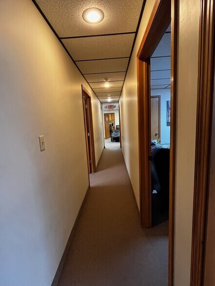 More Photos Of 2488 Williams Hwy, Williamstown Distribution For Sale