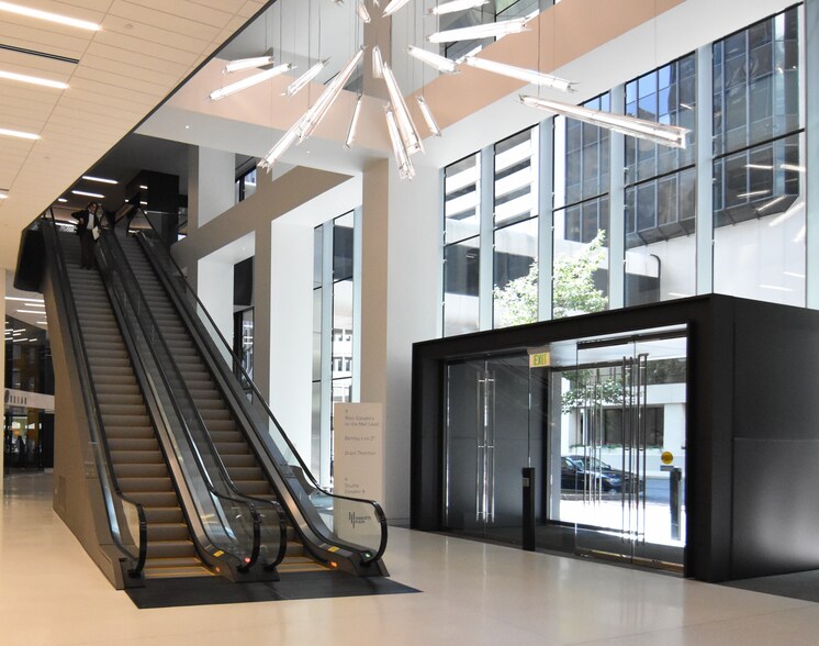 More Photos Of 201 S College St, Charlotte Office For Lease