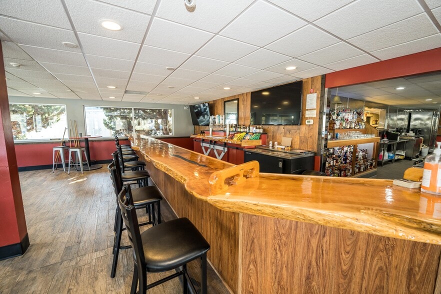 More Photos Of 850 Quintana Rd, Morro Bay Restaurant For Sale