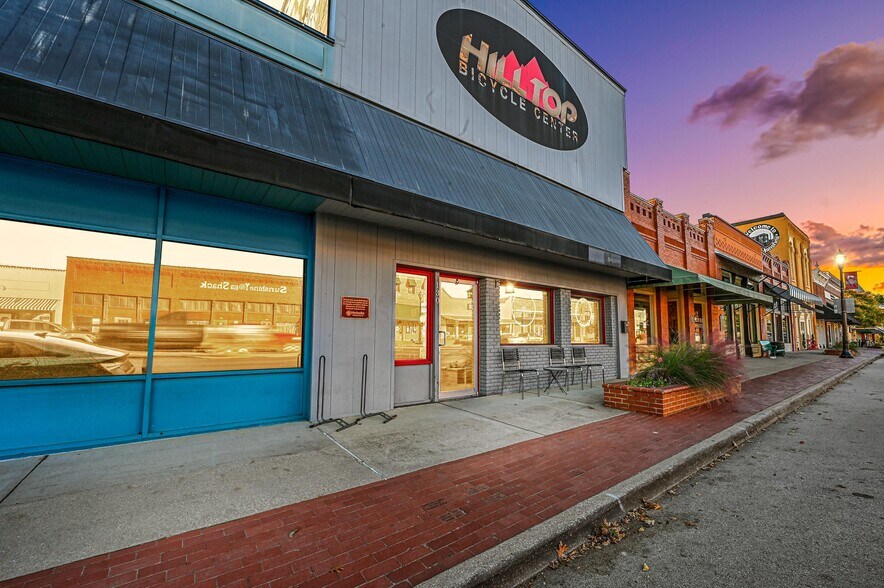 More Photos Of 130 N Main St, Mansfield Storefront Retail Office For Sale