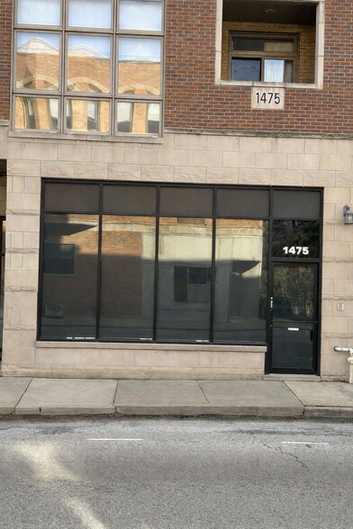More Photos Of 1473-1475 W Irving Park Rd, Chicago Storefront Retail Residential For Sale