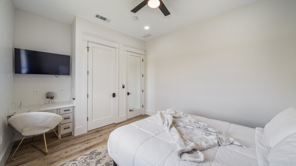 More Photos Of 2924 Ruger Dr, Royse City Service For Lease
