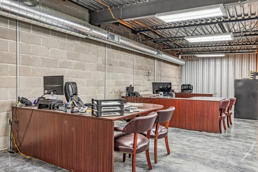 More Photos Of 2274 Manatt Ct, Castle Rock Warehouse For Sale