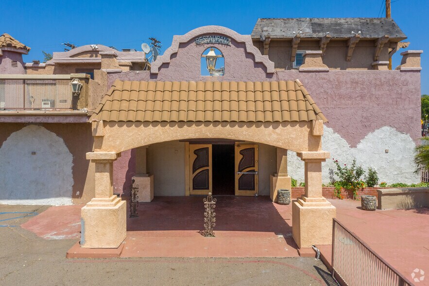 More Photos Of 1340 Broadway, El Cajon Restaurant For Sale