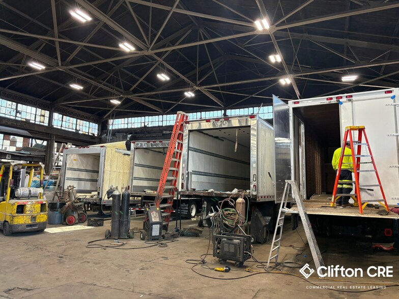 More Photos Of 4001-4017 Dell Ave, North Bergen Warehouse For Lease