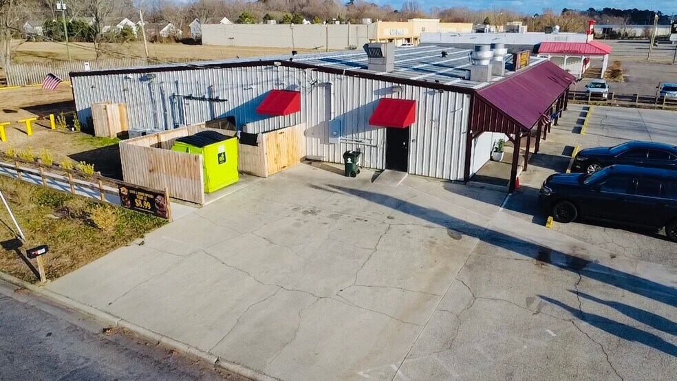 More Photos Of 1001 Jersey St, Ahoskie Restaurant For Sale