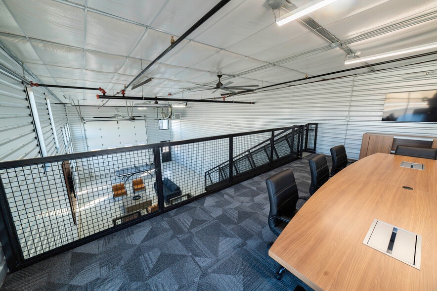 More Photos Of 5380 Ronald Reagan Blvd, Johnstown Light Distribution For Sale