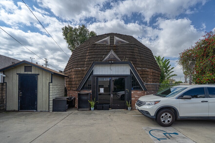 More Photos Of 1501 E Artesia Blvd, Long Beach Freestanding For Sale