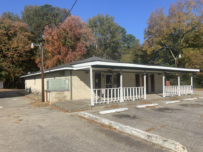 Primary Photo Of 1408 S 5th St, Hartsville Specialty For Sale