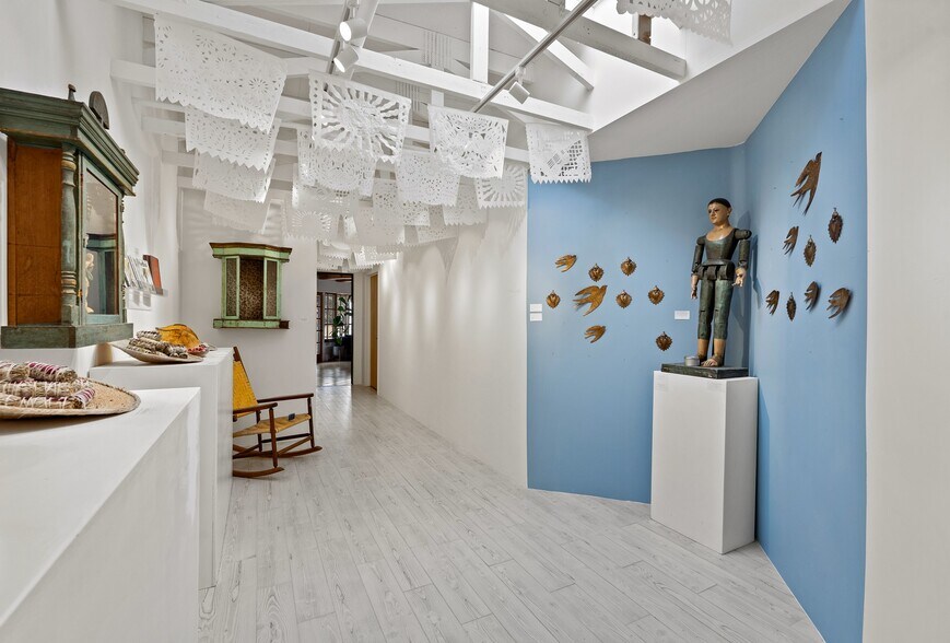 More Photos Of 4 N Chamisa Dr, Santa Fe Specialty For Sale