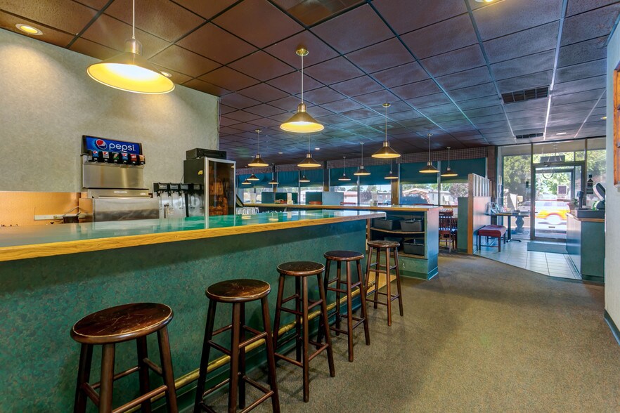 More Photos Of 710 S Columbia Ave, Connell Restaurant For Sale