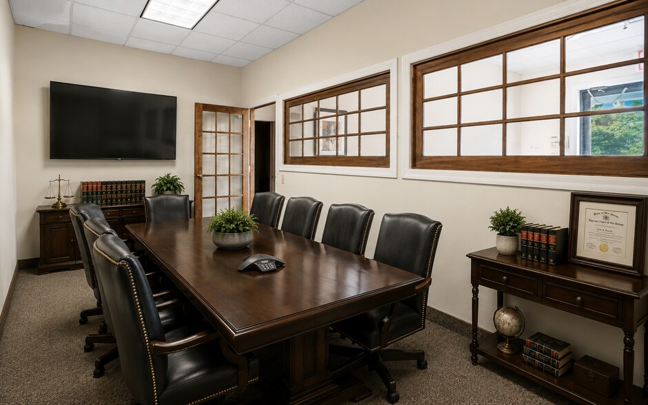 More Photos Of 2 Monmouth Ave, Freehold Office For Lease