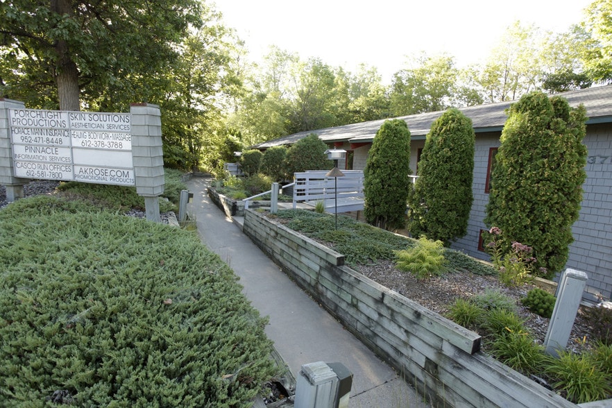 More Photos Of 3701 Shoreline Dr, Orono Coworking Space
