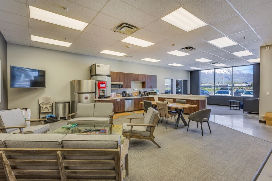 More Photos Of 1020 W 600 S, Lindon Warehouse For Lease