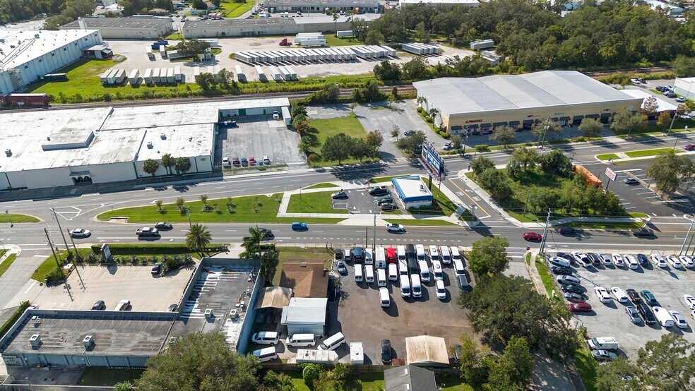 More Photos Of 6307 Hansel Ave, Orlando General Retail For Sale