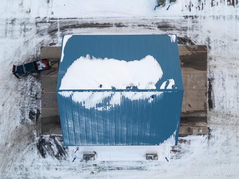 More Photos Of 113 M-553, Gwinn Carwash For Sale