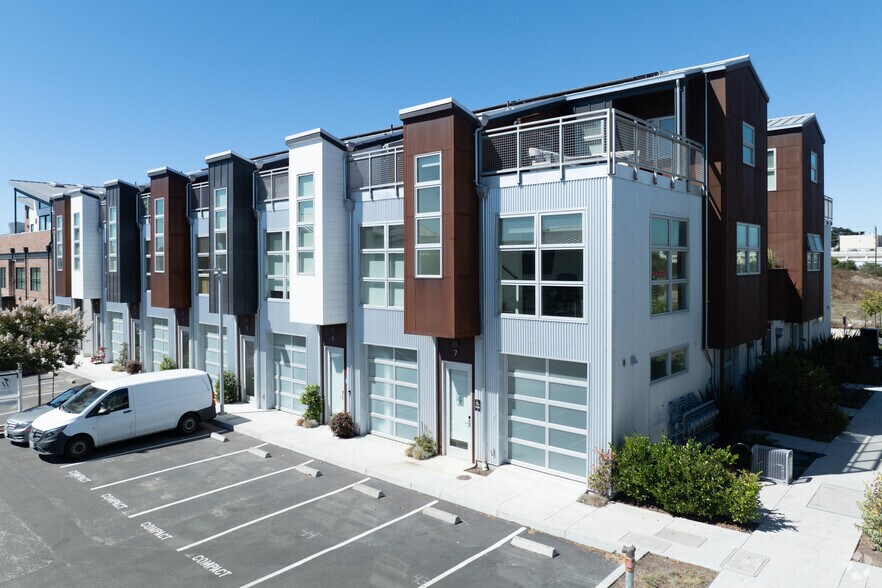 More Photos Of 202 Panetta Ave, Santa Cruz Flex For Sale