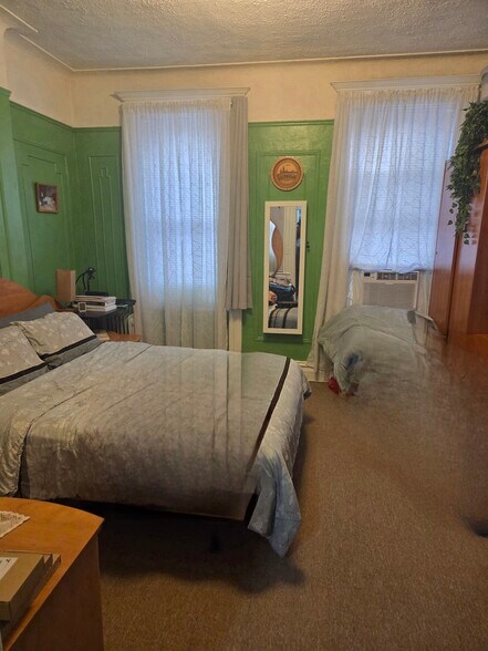 More Photos Of 1858 Cornelia St, Ridgewood Apartments For Sale