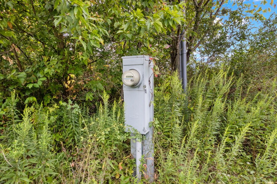 More Photos Of 27 McIlvaine Rd, Bentleyville Land For Sale