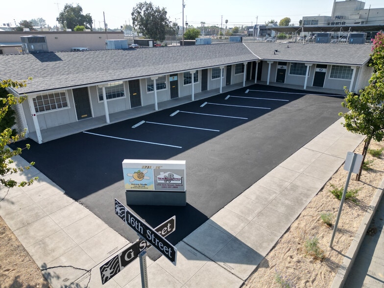 Primary Photo Of 1727 16th, Bakersfield Office For Lease