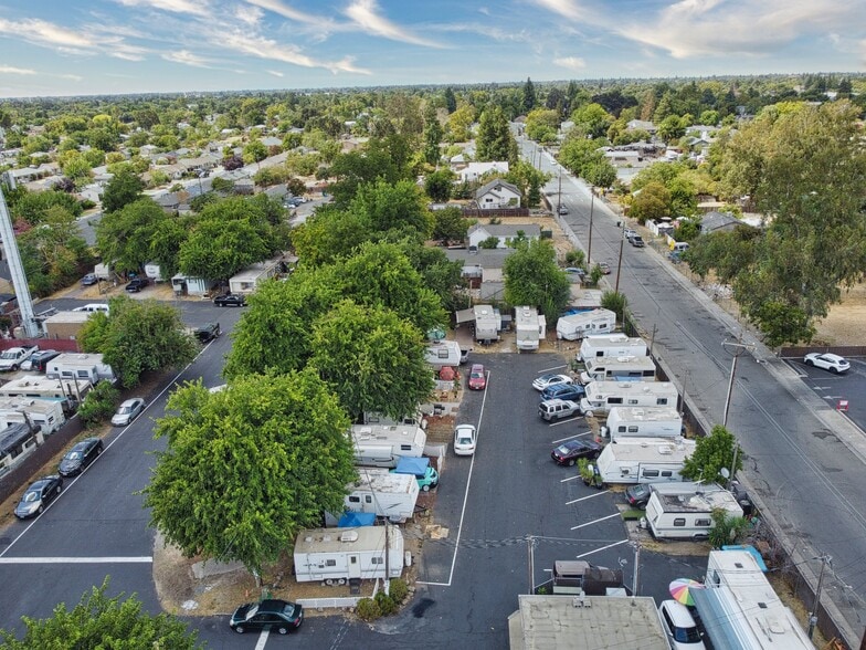 More Photos Of 5800 Stockton Blvd, Sacramento Manufactured Housing Mobile Home Park For Sale