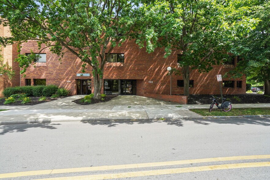 Primary Photo Of 100-114 W 3rd Ave, Columbus Medical For Lease