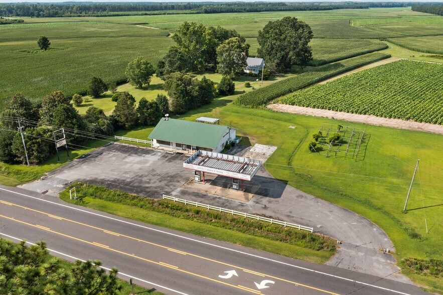 More Photos Of 3560 NC Hwy 43 Hwy N, Vanceboro Convenience Store For Sale