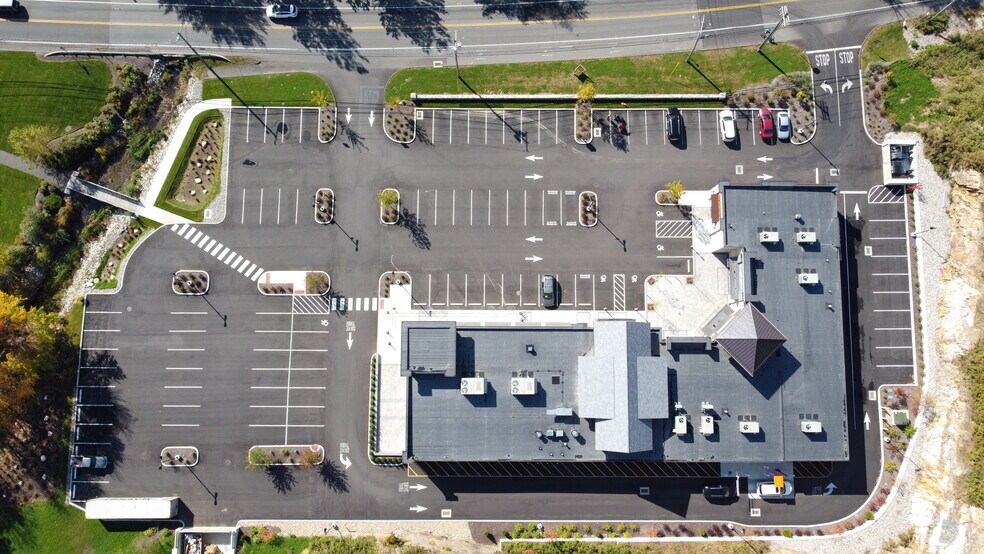 More Photos Of 6540 Main St, Trumbull Storefront Retail Office For Lease