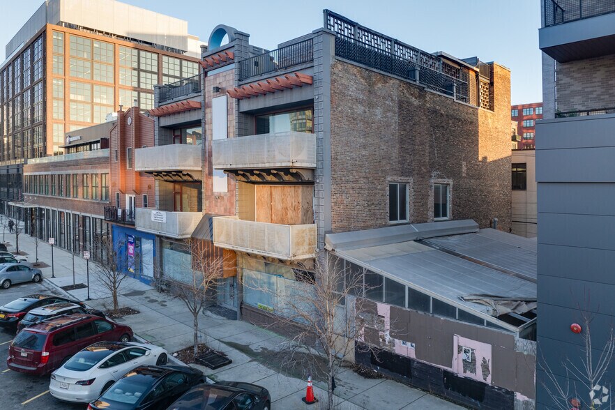 More Photos Of 1113 W Randolph St, Chicago Storefront Retail Residential For Sale