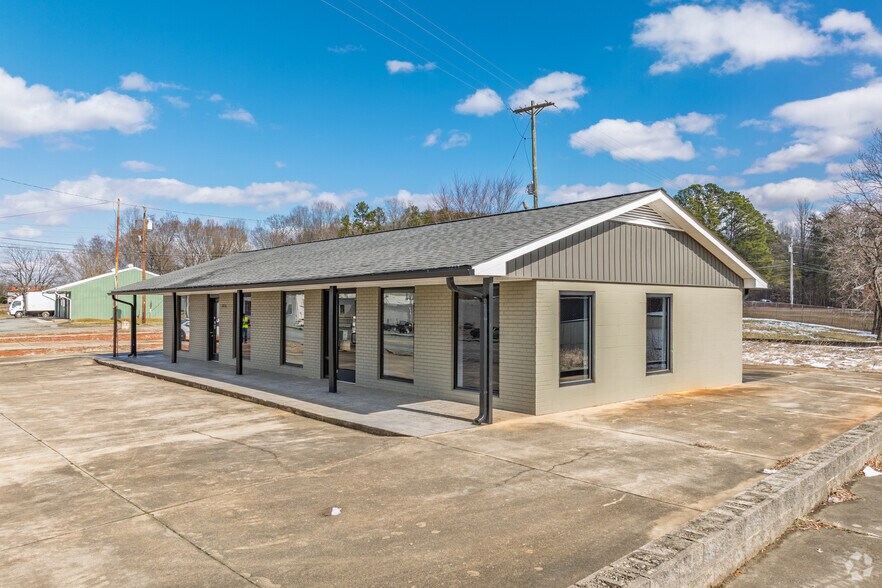 Primary Photo Of 1896 Old US Highway 52, Lexington Medical For Lease