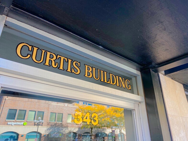 More Photos Of 335-345 S Main St, Ann Arbor Storefront Retail Office For Lease