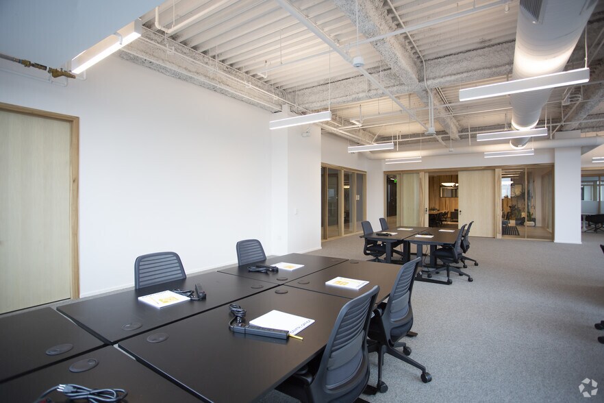 Photo of 7th Floor Ste Ste 800