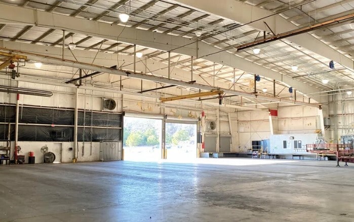 More Photos Of 896 Bowling Green Rd, Lexington Manufacturing For Lease