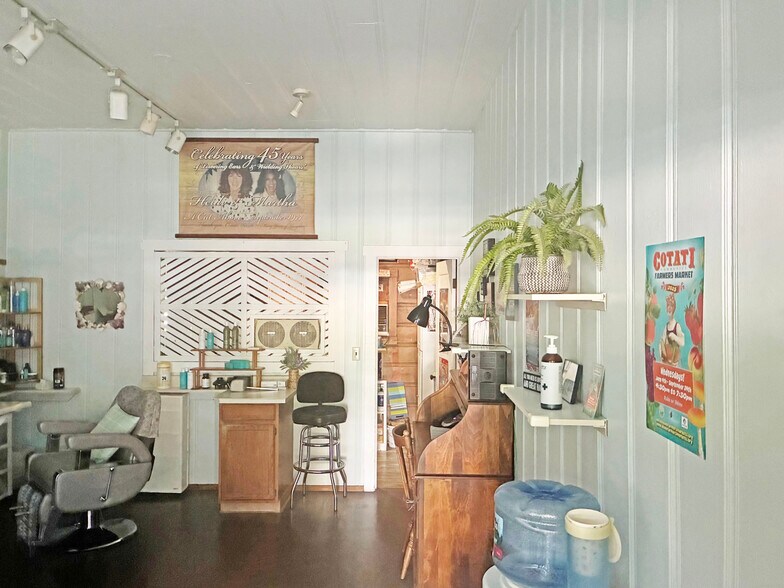 More Photos Of , Cotati General Retail For Sale