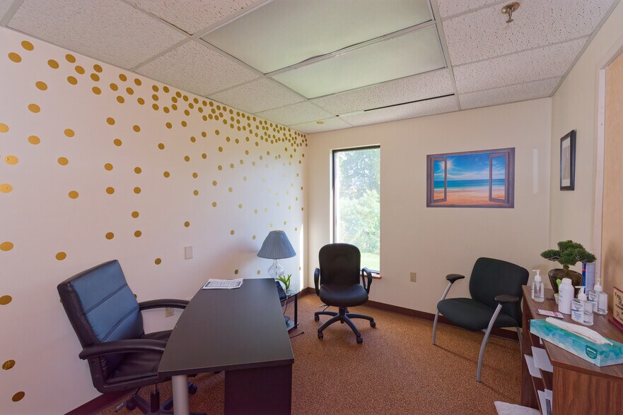 More Photos Of 29 E Mountain St, Worcester Office For Sale