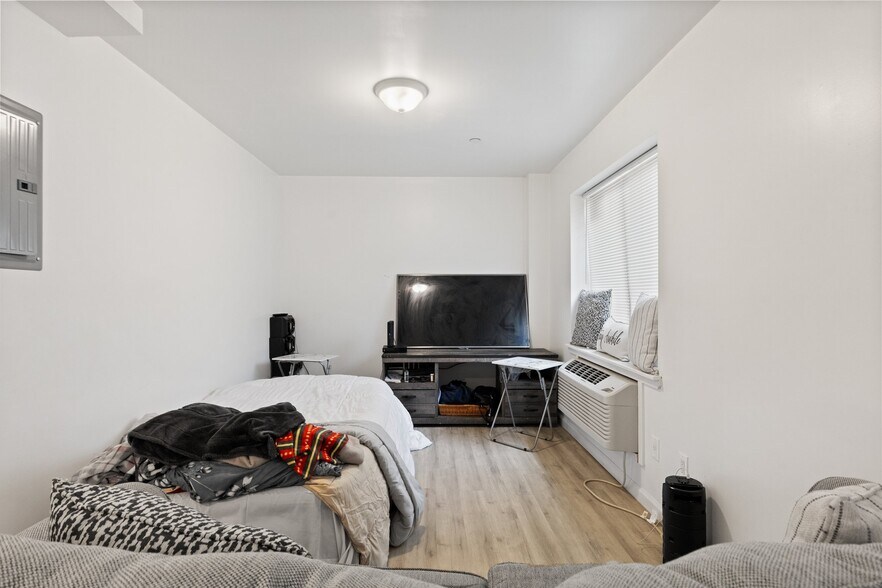 More Photos Of 3029-3031 Bronxwood Ave, Bronx Apartments For Sale