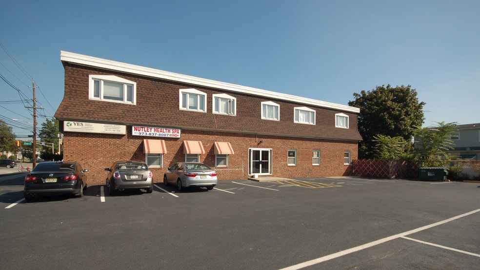 More Photos Of 242 Washington Ave, Nutley Office For Lease