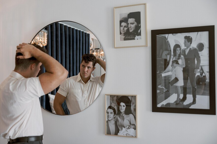 More Photos Of 120 W Vereda Sur, Palm Springs Hotel For Sale