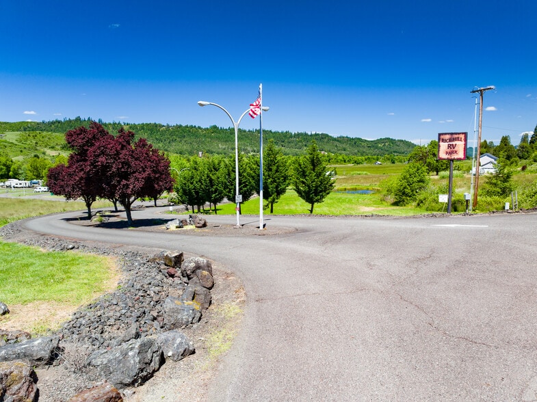 More Photos Of 1120 John Long Rd, Oakland Manufactured Housing Mobile Home Park For Sale