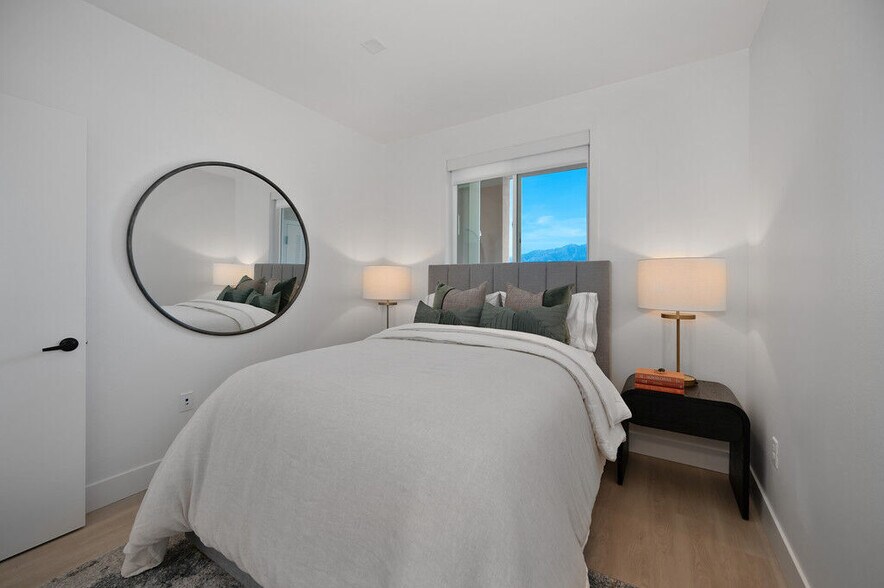 More Photos Of 5570 Rosemead Blvd, Temple City Apartments For Lease