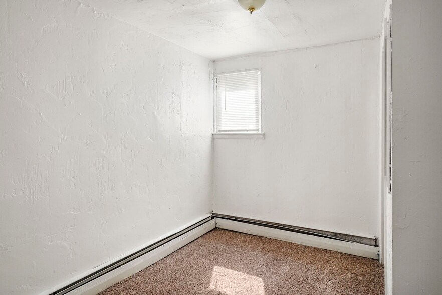 More Photos Of 168 S Lincoln Ave, Loveland Multifamily For Sale