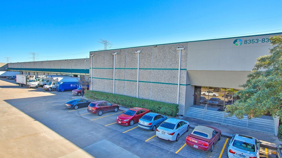 Primary Photo Of 8353-8399 Kempwood Dr, Houston Warehouse For Lease