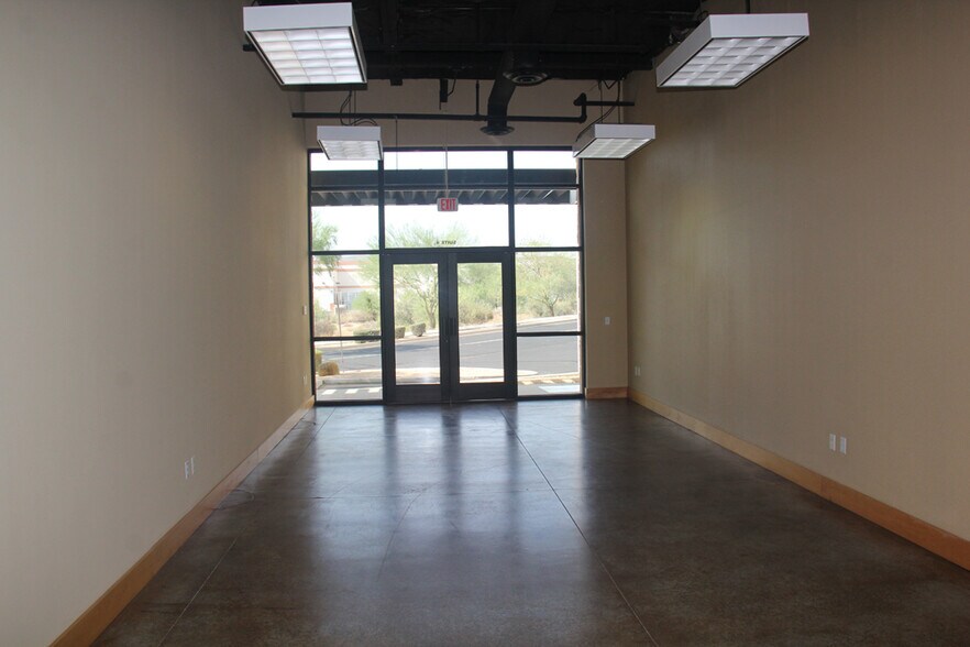 More Photos Of 34215 N Black Mountain Pky, Cave Creek Self Storage For Lease