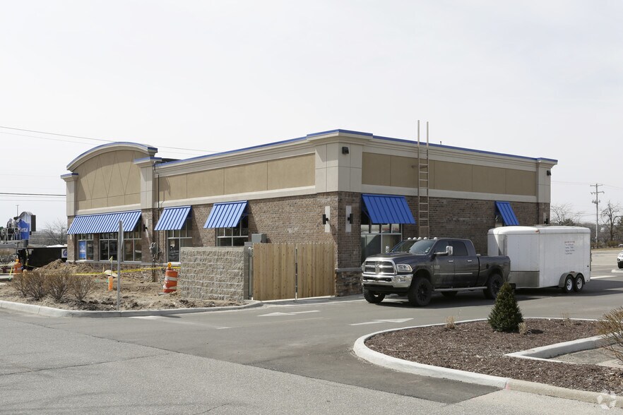 More Photos Of 4101 E Blue Grass Rd, Mt Pleasant Freestanding For Sale