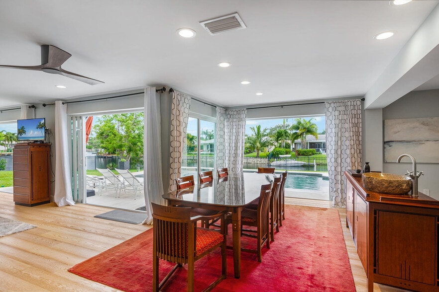 More Photos Of 1768 Tudor Rd, North Palm Beach Specialty For Sale
