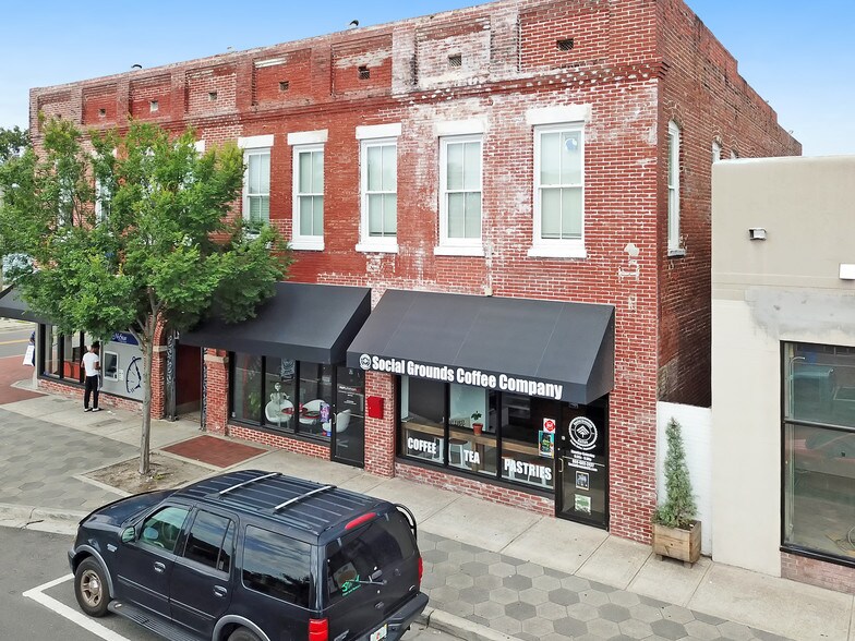 More Photos Of 1729-1731 N Main St, Jacksonville Storefront For Lease
